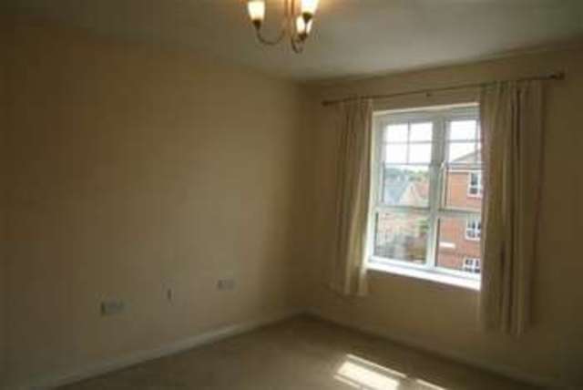  Image of 2 bedroom Flat to rent in Mill Chase Road Wakefield WF2 at Wakefield, WF2 9SL