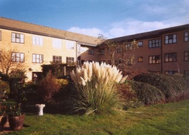  Image of 1 bedroom Retirement Property for sale in Brampton Road Huntingdon PE29 at Brampton Road  Huntingdon, PE29 3TT