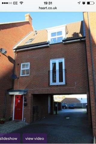  Image of 2 bedroom Terraced house for sale in Mimosa Avenue Minster on Sea Sheerness ME12 at Isle of sheppey  Minster, ME12 3GL