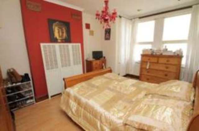  Image of 3 bedroom Detached house for sale in Minard Road London SE6 at Catford London Bellingham, SE6 1NN