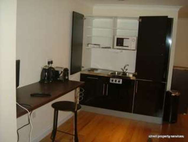  Image of Studio flat to rent in Marlow Bottom Marlow SL7 at Marlow Bottom Road  Marlow, SL7 3NA
