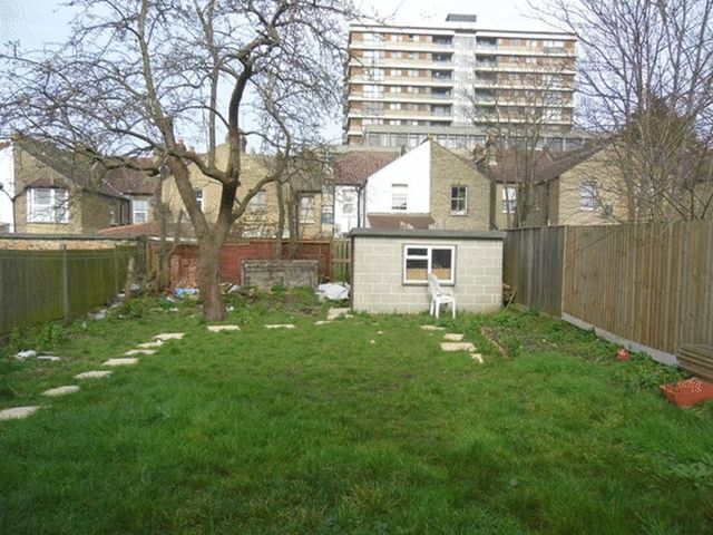  Image of 3 bedroom Semi-Detached house for sale in Montague Road Croydon CR0 at Montague Road  CROYDON, CR0 3SS
