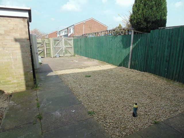  Image of 3 bedroom Terraced house to rent in Morar Close Castle Vale Birmingham B35 at Morar Close Erdington Birmingham, B35 7PG