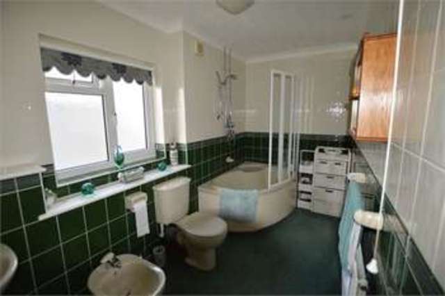  Image of 4 bedroom Detached house for sale in Herridge Orchard New Exeter Street Chudleigh Newton Abbot TQ13 at New Exeter Street Chudleigh Chudleigh, TQ13 0EB