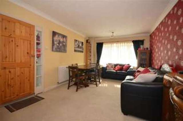  Image of 4 bedroom Terraced house for sale in Peasmead Terrace New Road London E4 at Chingford London Chingford, E4 6NU
