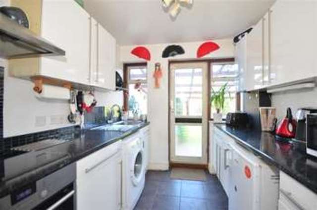  Image of 4 bedroom Terraced house for sale in New Road London E4 at Chingford London Chingford, E4 9SY