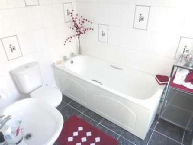  Image of 4 bedroom Detached house for sale in New Road Porthcawl CF36 at Porthcawl  Porthcawl, CF36 5BN