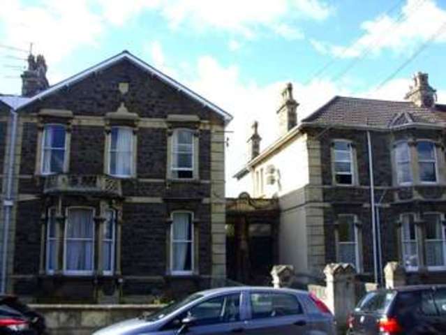 Image of Studio flat to rent in Newbridge Road Lower Weston Bath BA1 at Newbridge Road  Bath, BA1 3HF
