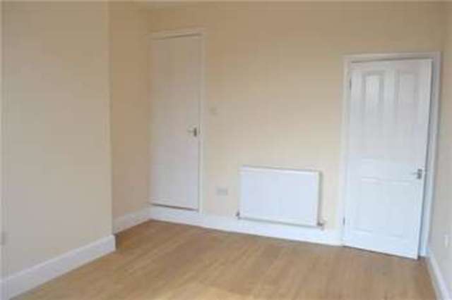  Image of 2 bedroom Terraced house for sale in Newnham Road Coventry CV1 at Hillfields Coventry Coventry, CV1 5BB