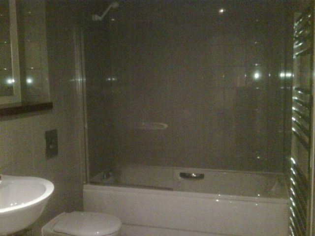  Image of Flat to rent in Newport Road Cardiff CF24 at Newport Road  Cardiff, CF24 0DH