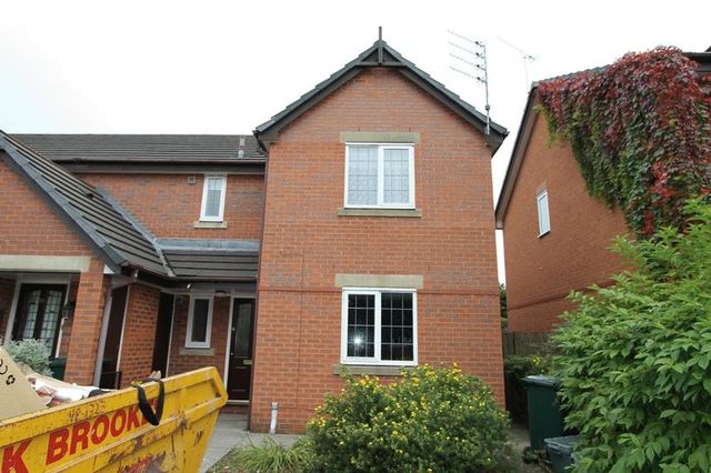  Image of 2 bedroom Flat to rent in Newry Park East Chester CH2 at Newry Park East  Chester, CH2 2AS