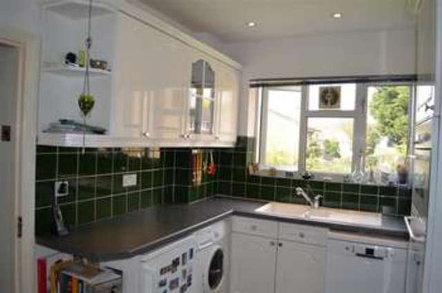  Image of 1 bedroom Flat for sale in Newton Road Chigwell IG7 at Chigwell Essex Chigwell, IG7 4AH