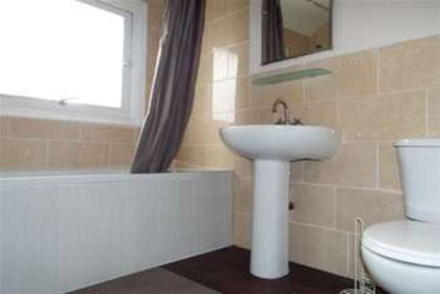  Image of 3 bedroom Detached house to rent in Newtown Road Worcester WR5 at Worcester, WR5 1HH