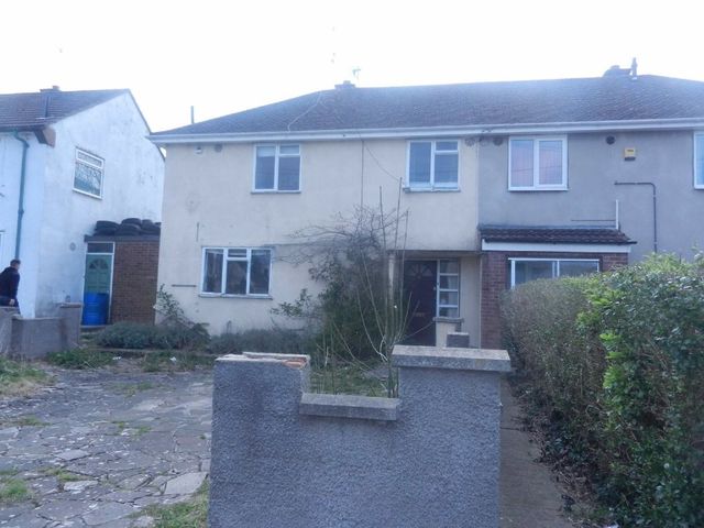  Image of 3 bedroom Semi-Detached house for sale in Norfolk Avenue Cheltenham GL51 at Cheltenham Gloucestershire Cheltenham, GL51 8DE