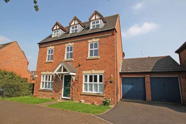  Image of 5 bedroom Detached house for sale in North Bush Furlong Didcot OX11 at North Bush Furlong  Didcot, OX11 9DY