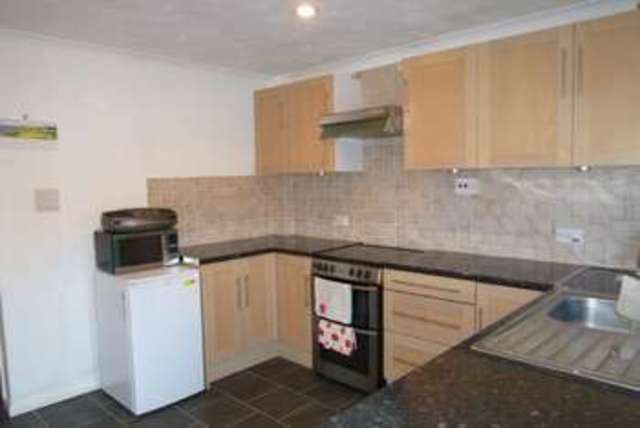  Image of 2 bedroom Terraced house for sale in North Street New Bradwell Milton Keynes MK13 at Milton Keynes, MK13 0EE