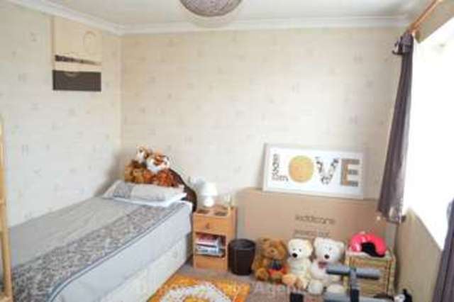  Image of 3 bedroom End of Terrace for sale in Northway Gosport PO13 at Northway Bridgemary Gosport, PO13 0XF