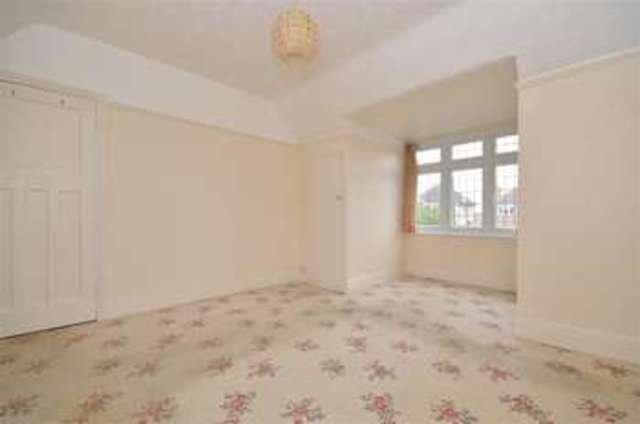  Image of 3 bedroom Detached house for sale in Nyetimber Lane Bognor Regis PO21 at Bognor Regis West Sussex Bognor Regis, PO21 3HP