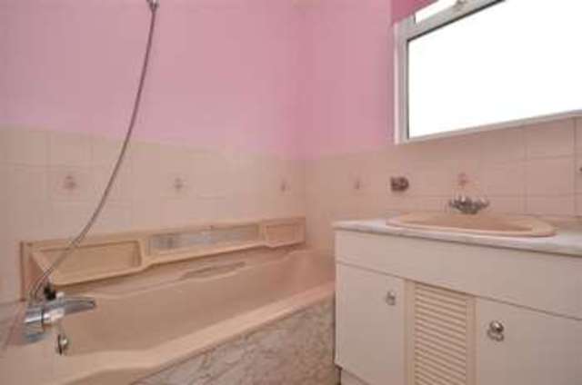  Image of 3 bedroom Detached house for sale in Nyetimber Lane Bognor Regis PO21 at Bognor Regis West Sussex Bognor Regis, PO21 3HP