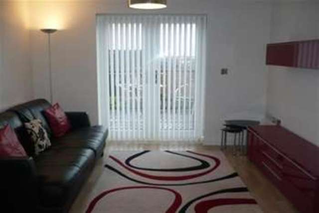  Image of 1 bedroom Flat to rent in Grosvenor Road Swindon SN1 at Swindon, SN1 4LU