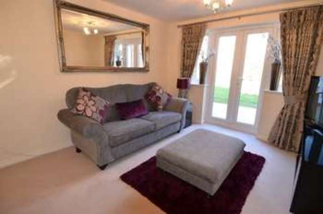  Image of 4 bedroom Detached house for sale in Oakville Drive Birmingham B31 at Oakville Drive Northfield Birmingham, B31 2AE