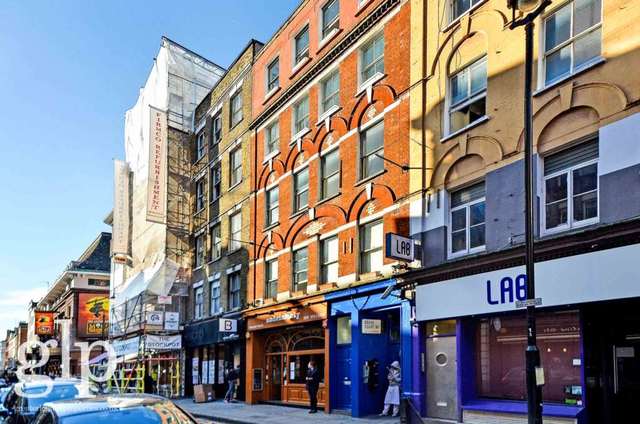  Image of 1 bedroom Apartment to rent in Old Compton Street London W1D at Old Compton Street Soho London, W1D 4TH
