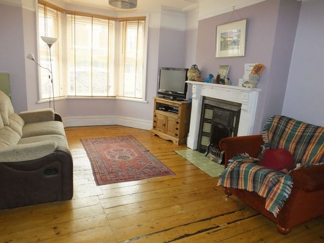  Image of 3 bedroom Terraced house for sale in St. Margaret