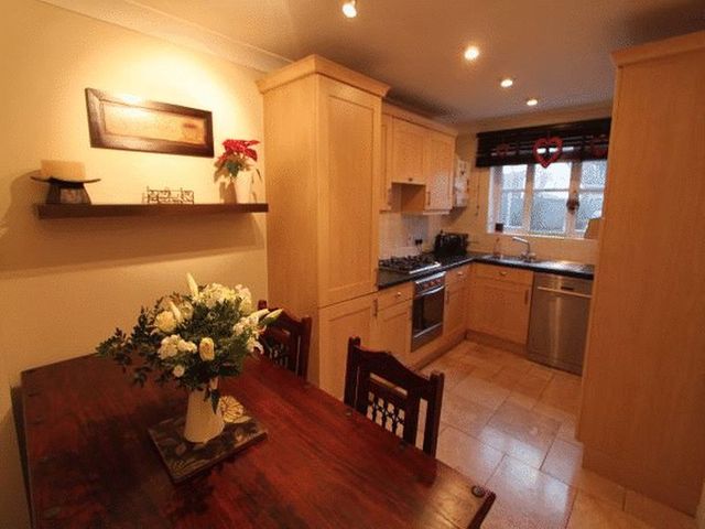  Image of 4 bedroom Property to rent in Orchard Close Caddington Luton LU1 at Orchard Close Caddington Luton, LU1 4EB