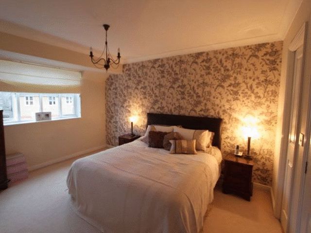  Image of 4 bedroom Property to rent in Orchard Close Caddington Luton LU1 at Orchard Close Caddington Luton, LU1 4EB