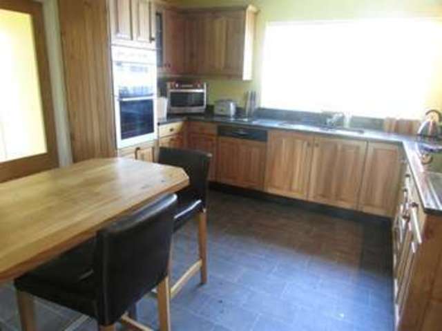  Image of 4 bedroom Detached house for sale in Orchard Way Shapwick Bridgwater TA7 at Shapwick, TA7 9NU