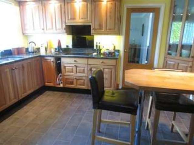  Image of 4 bedroom Detached house for sale in Orchard Way Shapwick Bridgwater TA7 at Shapwick, TA7 9NU
