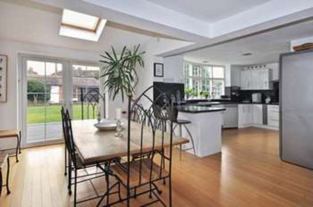  Image of 4 bedroom Semi-Detached house for sale in Oxford Road Abingdon OX14 at Oxford Road  Abingdon, OX14 2DS