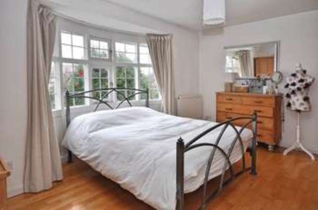 Image of 4 bedroom Semi-Detached house for sale in Oxford Road Abingdon OX14 at Oxford Road  Abingdon, OX14 2DS