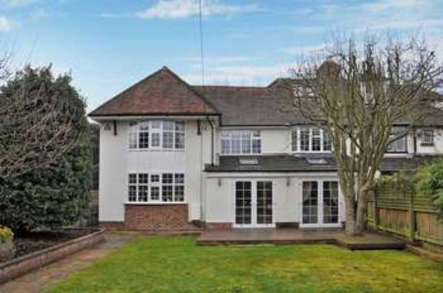  Image of 4 bedroom Semi-Detached house for sale in Oxford Road Abingdon OX14 at Oxford Road  Abingdon, OX14 2DS