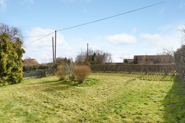  Image of 4 bedroom Detached house for sale in Norwell Woodhouse Newark NG23 at Norwell Woodhouse Newark, NG23 6NG