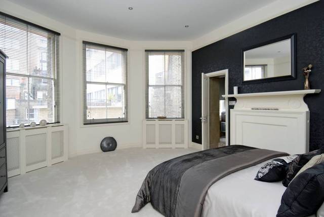  Image of 2 bedroom Flat to rent in Kensington Court London W8 at Palace Place Mansions  Kensington Court, W8 5BB