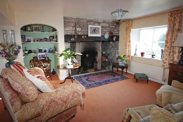  Image of 6 bedroom Property for sale in Panborough Panborough Wells BA5 at Panborough Wells, BA5 1PN