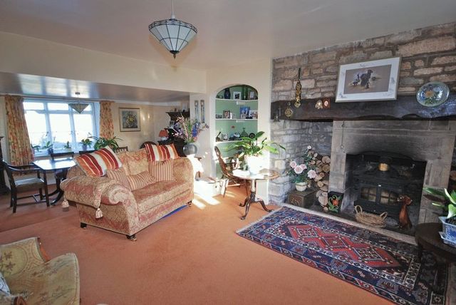  Image of 6 bedroom Property for sale in Panborough Panborough Wells BA5 at Panborough Wells, BA5 1PN
