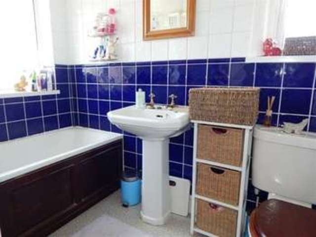  Image of 3 bedroom Semi-Detached house for sale in Park Avenue Castle Cary BA7 at Castle Cary, BA7 7HE