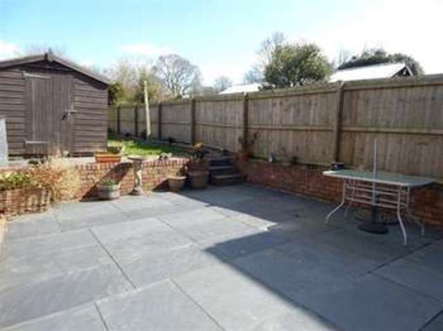  Image of 3 bedroom Semi-Detached house for sale in Park Avenue Castle Cary BA7 at Castle Cary, BA7 7HE