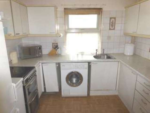  Image of 2 bedroom Ground Flat for sale in Park Avenue Porthcawl CF36 at Porthcawl  Porthcawl, CF36 3ER