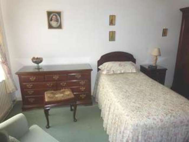  Image of 2 bedroom Ground Flat for sale in Park Avenue Porthcawl CF36 at Porthcawl  Porthcawl, CF36 3ER