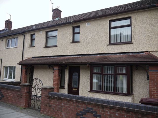  Image of 4 bedroom Terraced house to rent in Park Brow Drive Kirkby Liverpool L32 at Park Brow Drive  Kirkby, L32 9RE