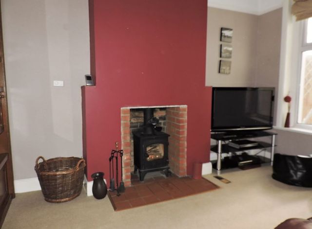 Image of 3 bedroom Terraced house to rent in Park Road Lowestoft NR32 at Park Road  Lowestoft, NR32 1SP
