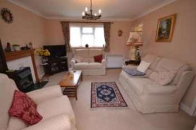  Image of 2 bedroom Bungalow for sale in Alexandra Road Heathfield TN21 at Alexandra Road Heathfield Heathfield, TN21 8EB