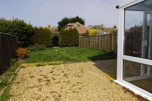  Image of 3 bedroom Detached house to rent in Pavilion Road Broadwater Worthing BN14 at Worthing, BN14 7EF