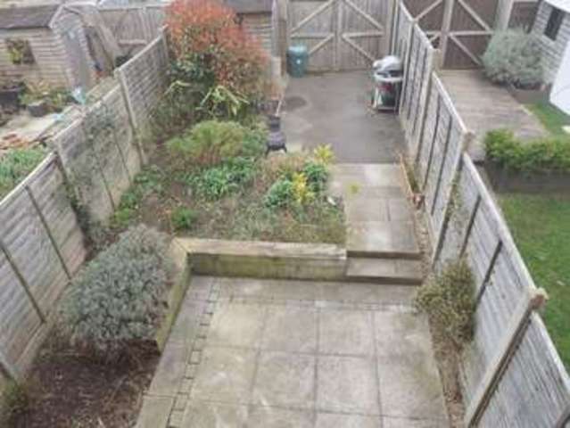  Image of 2 bedroom Terraced house for sale in Peewit Road Evesham WR11 at Peewit Road  Evesham, WR11 2NH