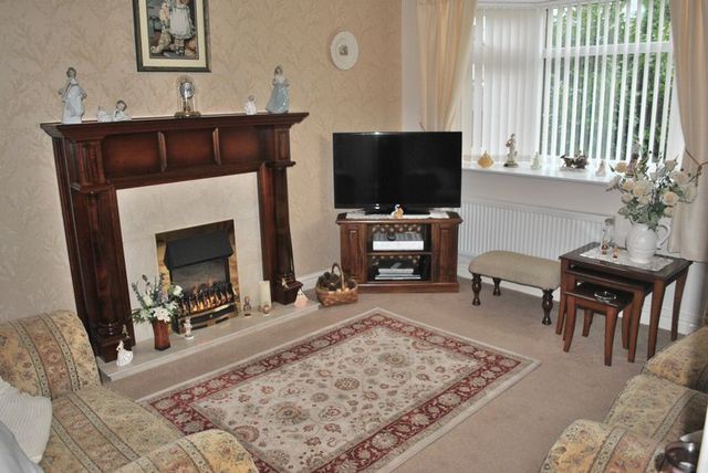  Image of 2 bedroom Property for sale in Pentredwr Rhosllanerchrugog Wrexham LL14 at Pentredwr Rhos Rhosllanerchrugog, LL14 1DD