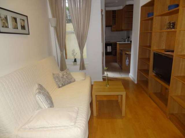  Image of Flat to rent in Penywern Road London SW5 at Penywern Road Earls Court London, SW5 9SX