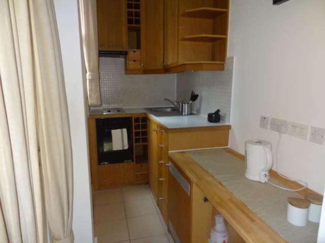  Image of Flat to rent in Penywern Road London SW5 at Penywern Road Earls Court London, SW5 9SX